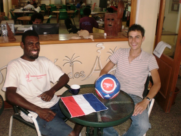 caf&eacute; foot